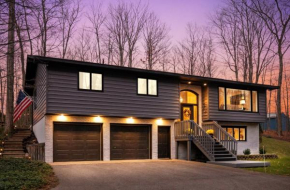 Private & Convenient-Hot tub-Fire Pit-Game room!